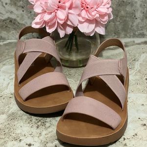 Girls Blush Two Strap Sandal Size 11